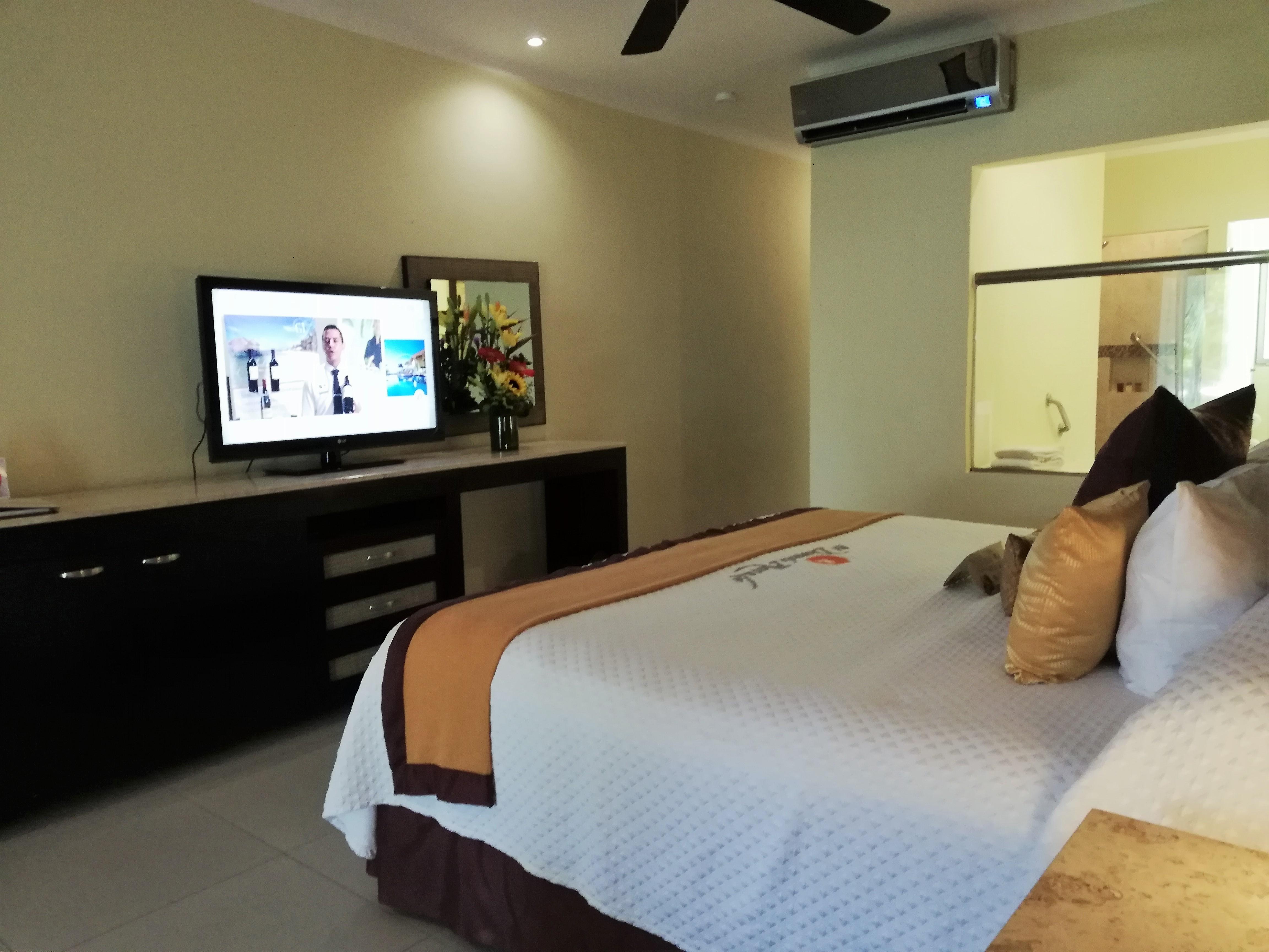 El Dorado Royale Catamaran, Cenote & More Inclusive (Adults Only) Puerto Morelos Ngoại thất bức ảnh